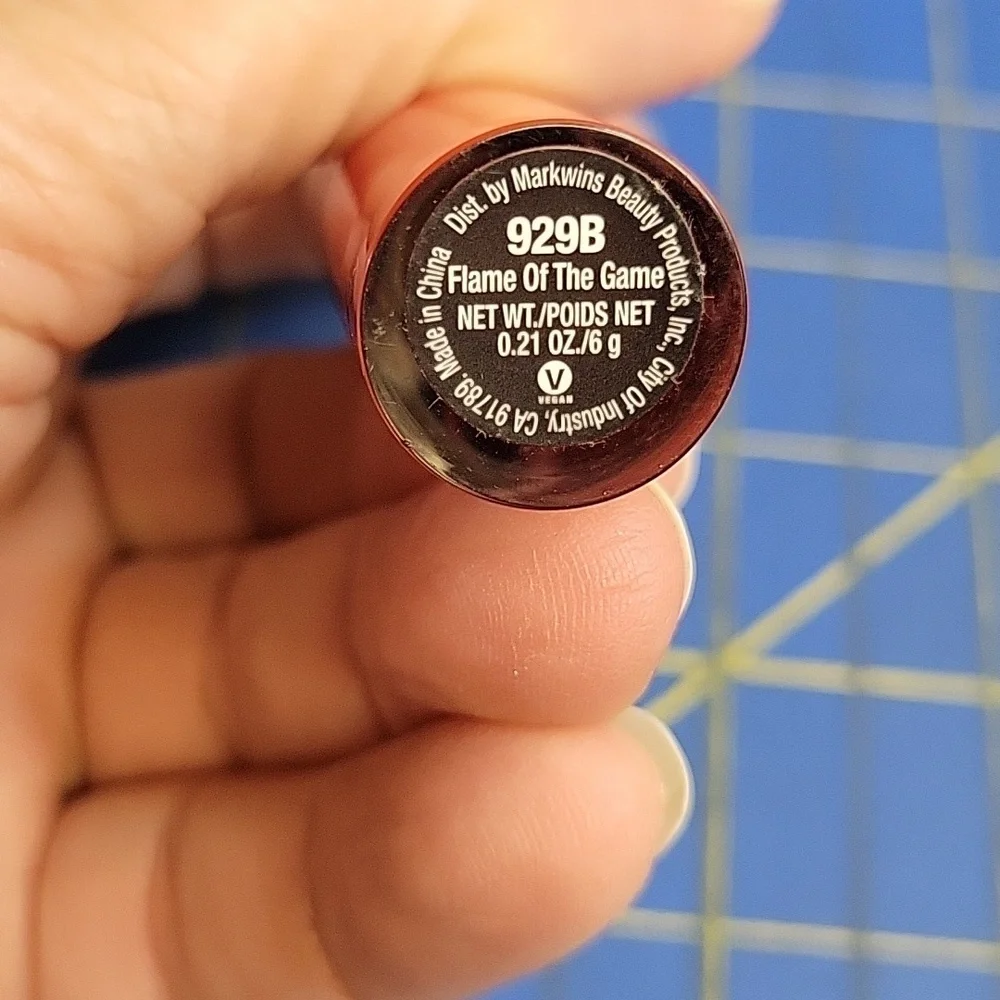 Wet n Wild Megalast Liquid Catsuit Matte Lipstick - Flame of the Game 929B New